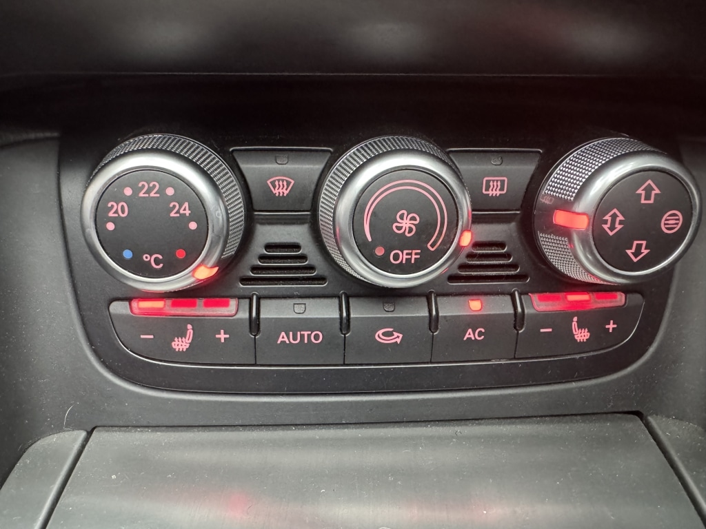 Used Audi TT 2011 for sale - 77731174: Photo 23