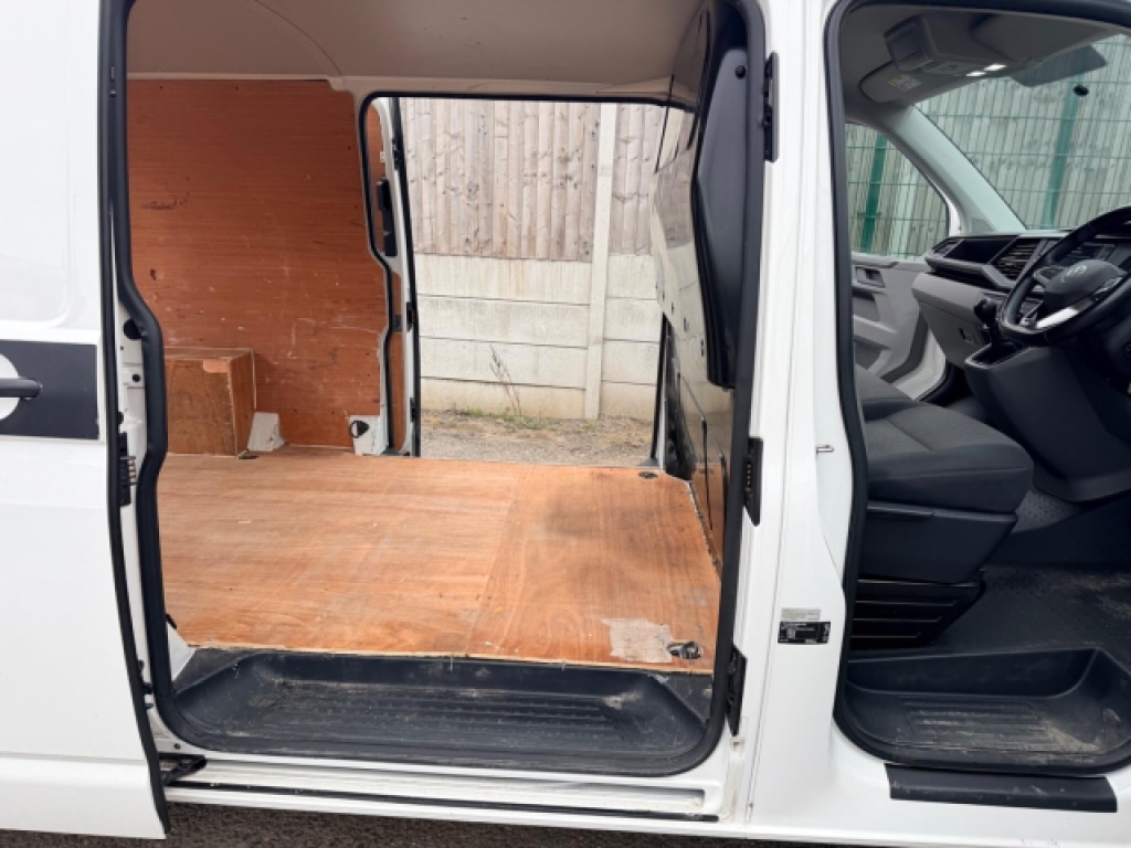 Used Volkswagen Transporter 2023 for sale - 78031964: Photo 10