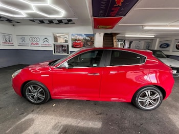 Used Alfa Romeo Giulietta 2014 for sale - 76027652: Photo