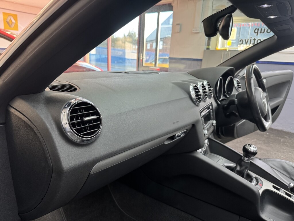 Used Audi TT 2011 for sale - 77094699: Photo 18