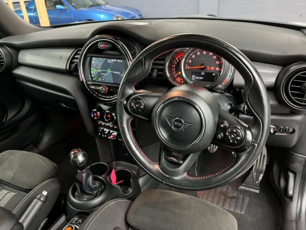 Used MINI Hatch 2019 for sale - 76885185: Photo 21