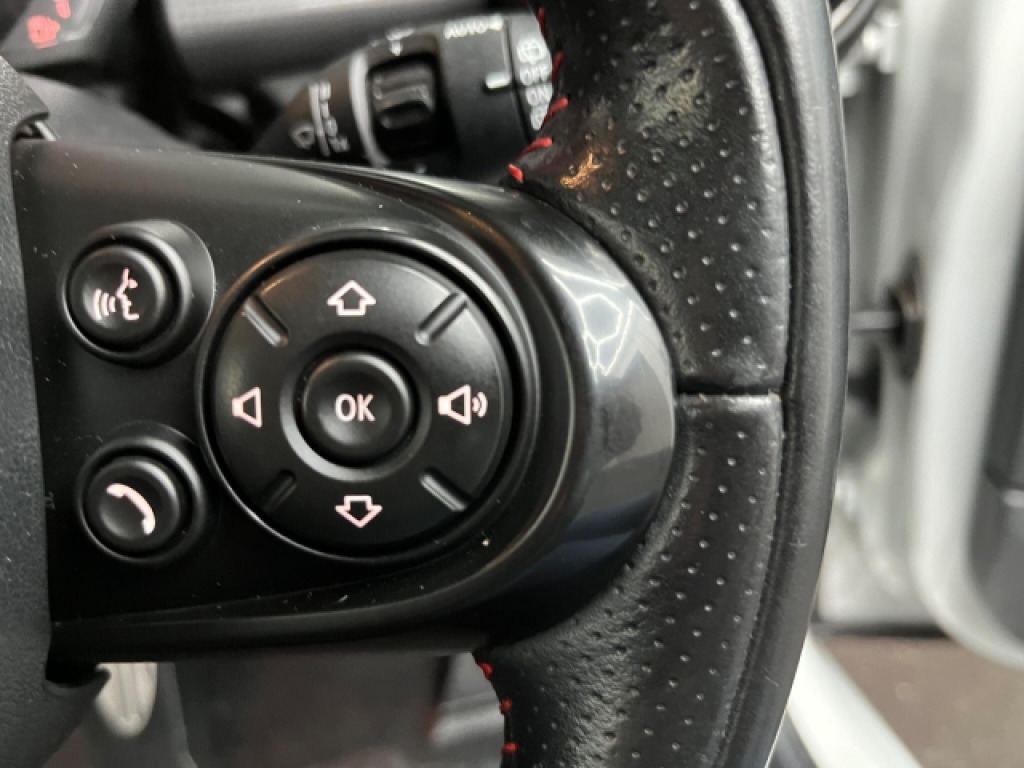 Used MINI Hatch 2019 for sale - 76885185: Photo 30