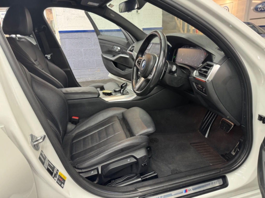 Used BMW 3 Series 2022 for sale - 77891789: Photo 24