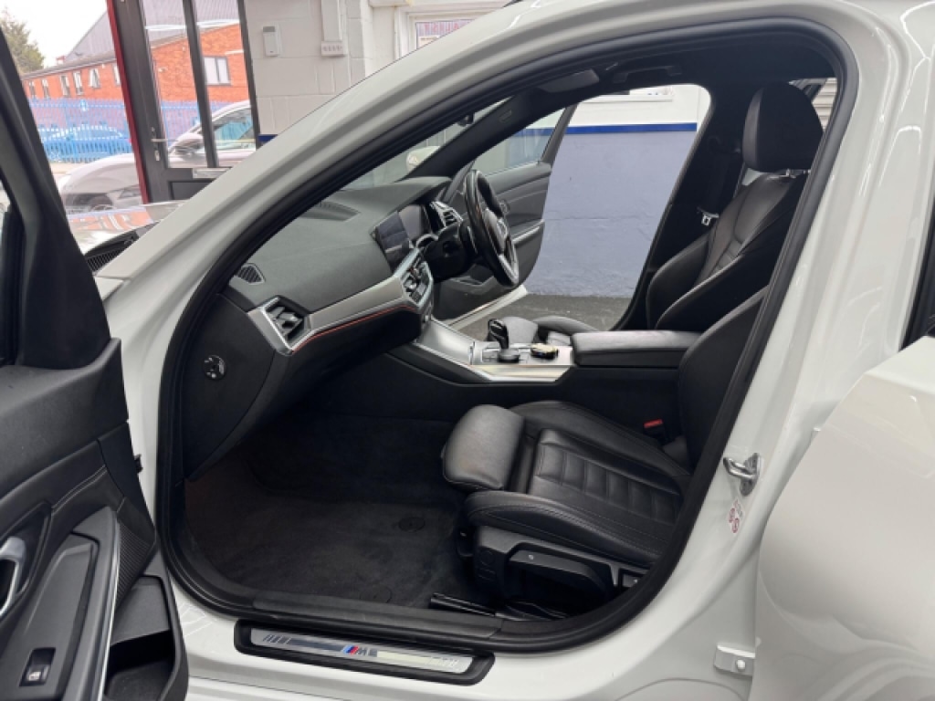 Used BMW 3 Series 2022 for sale - 77891789: Photo 32