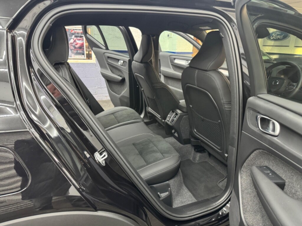 Used Volvo XC40 2025 for sale - 76785412: Photo 12