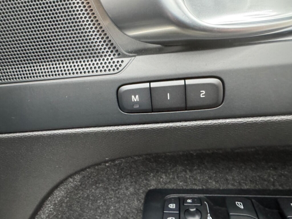 Used Volvo XC40 2025 for sale - 76785412: Photo 14