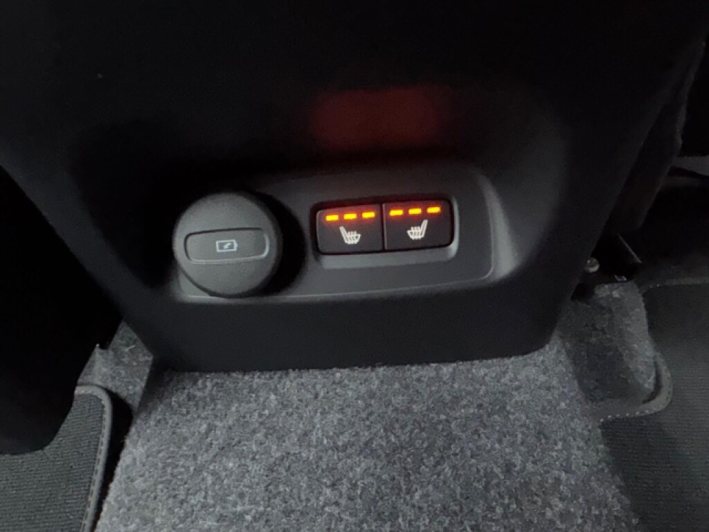 Used Volvo XC40 2025 for sale - 76785412: Photo 18