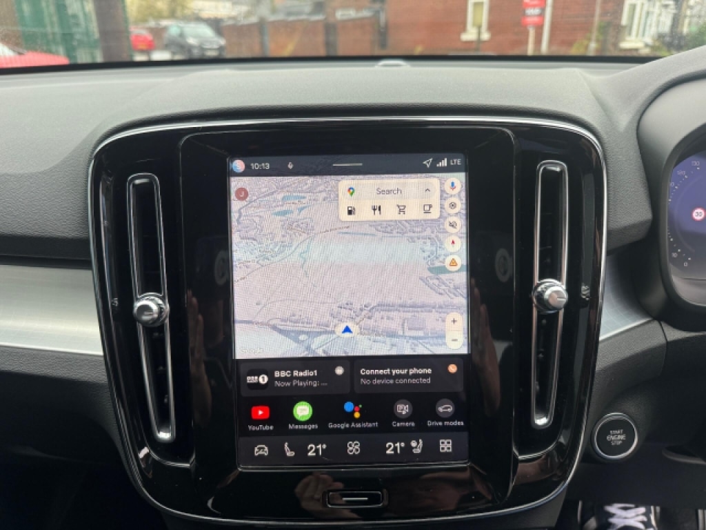 Used Volvo XC40 2025 for sale - 76785412: Photo 3