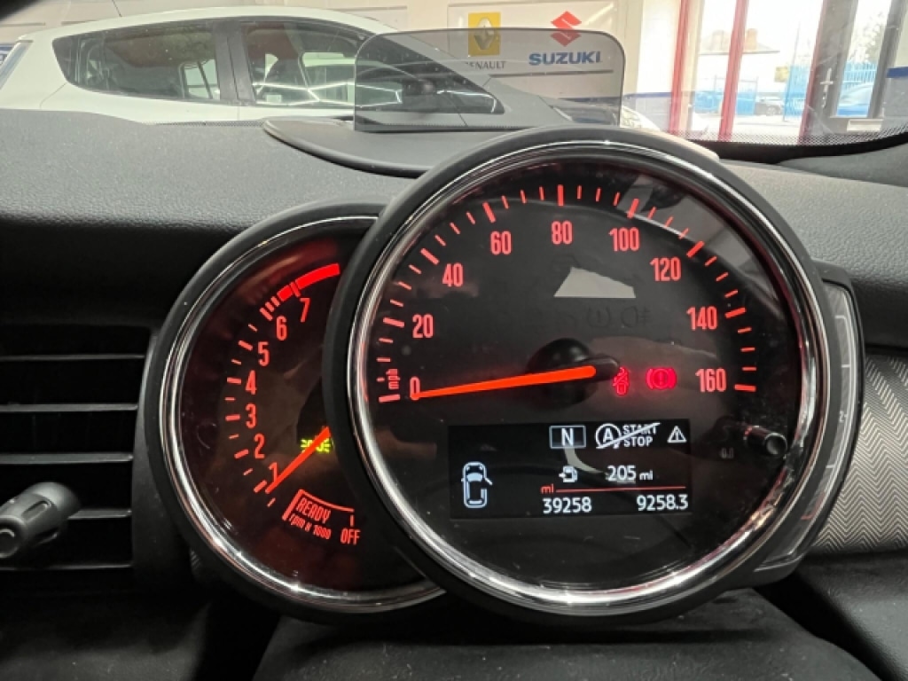 Used MINI Convertible 2019 for sale - 76497650: Photo 20