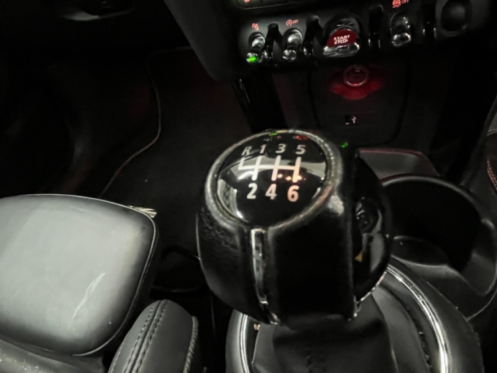 Used MINI Convertible 2019 for sale - 76497650: Photo 26