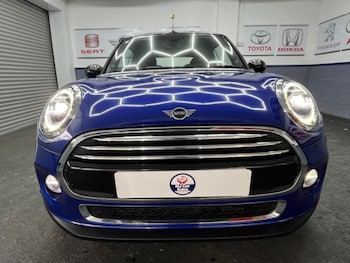 Used MINI Convertible 2019 for sale - 76497650: Photo