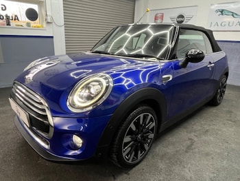 Used MINI Convertible 2019 for sale - 76497650: Photo