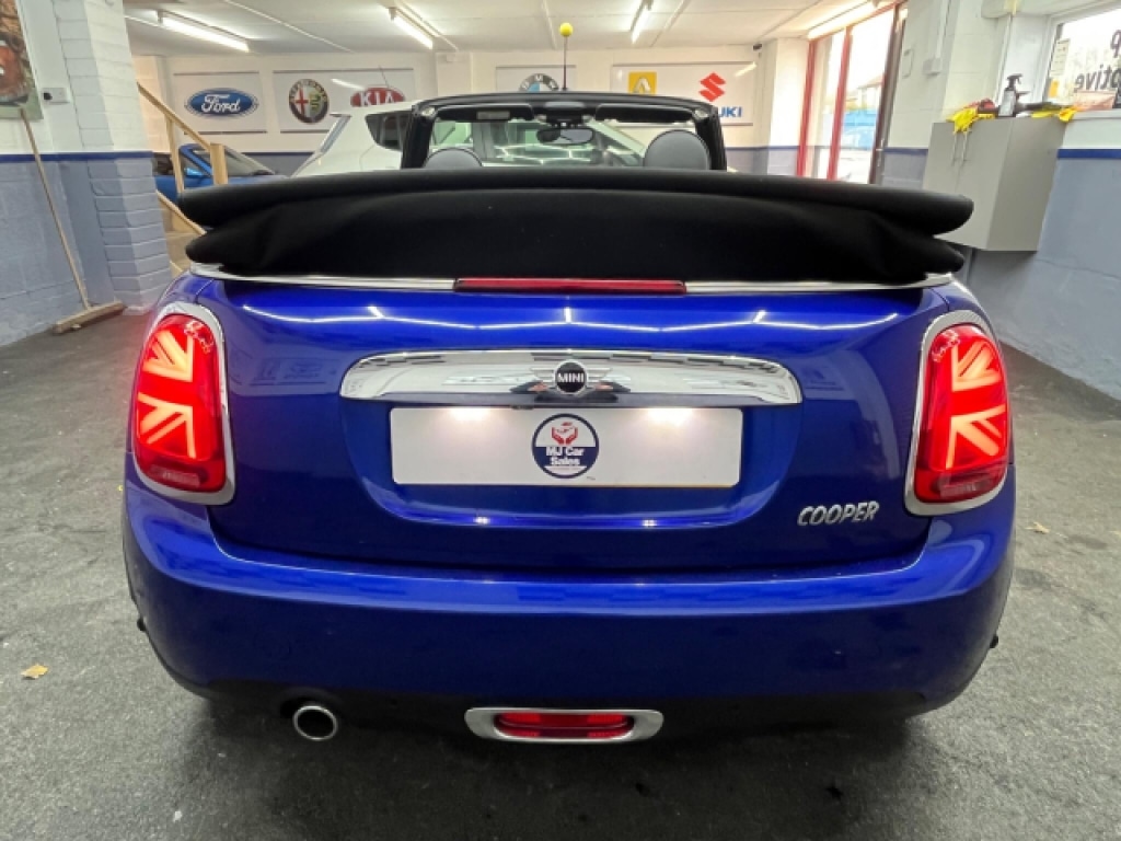 Used MINI Convertible 2019 for sale - 76497650: Photo 45