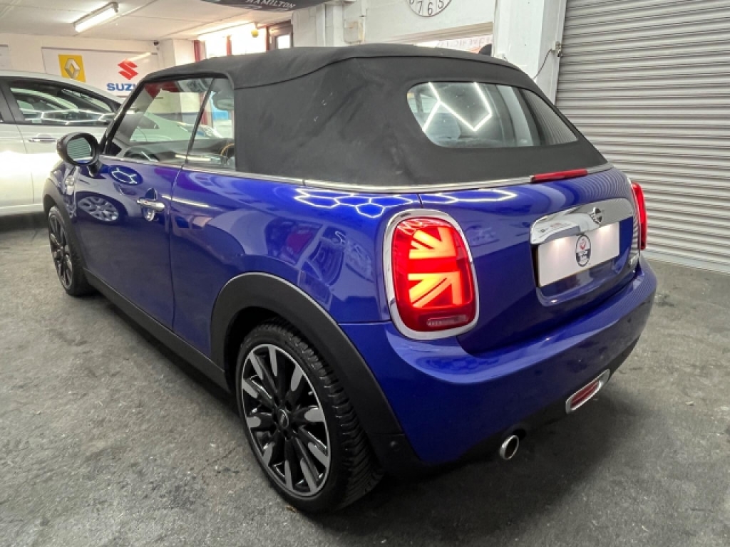 Used MINI Convertible 2019 for sale - 76497650: Photo 5