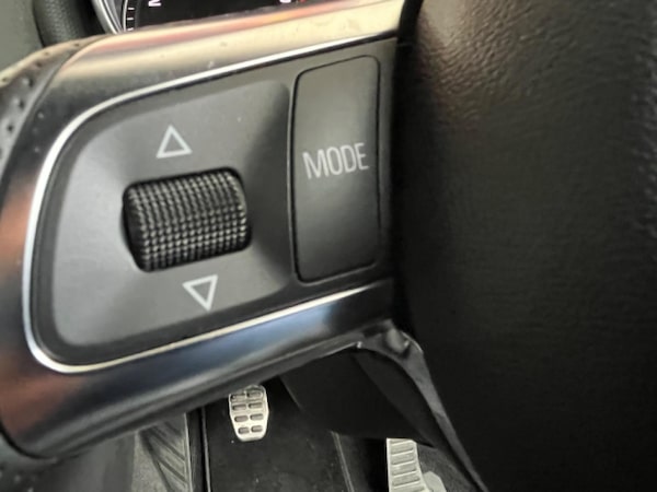 Used Audi TT 2011 for sale - 76253773: Photo 29
