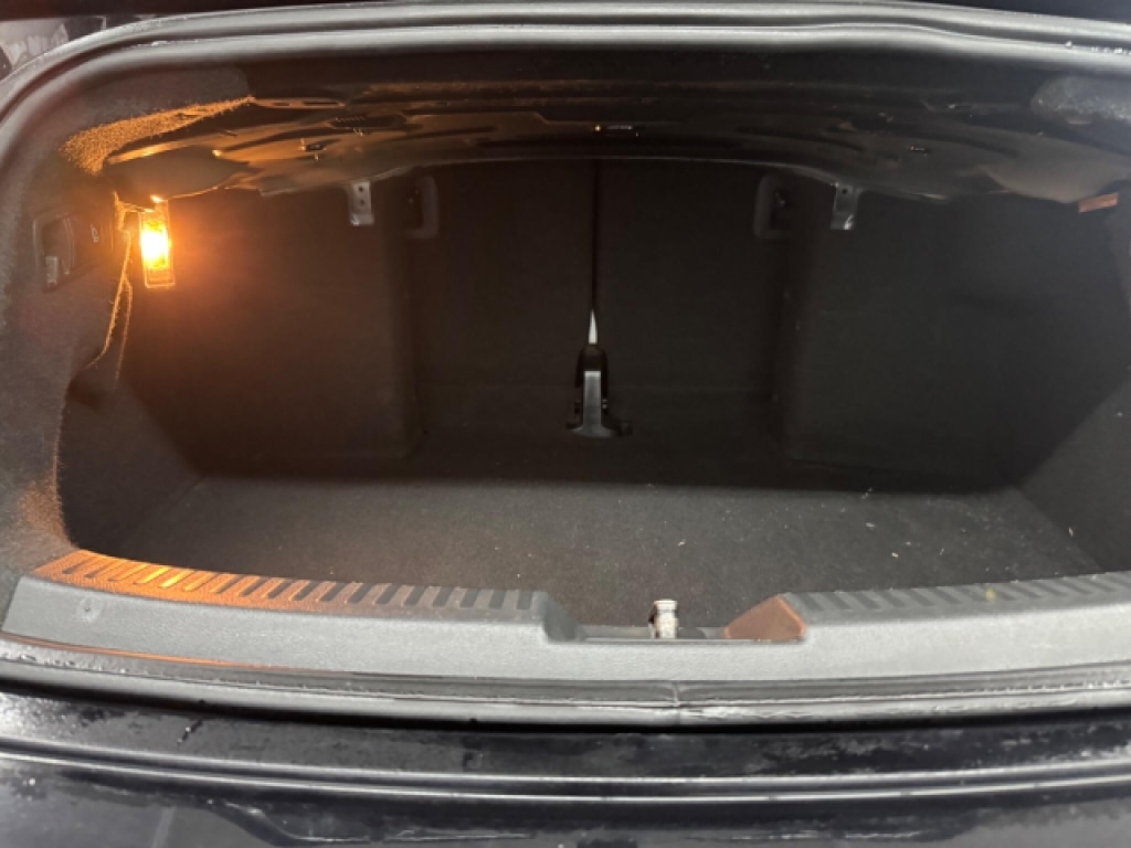 Used Volkswagen Beetle 2015 for sale - 77357511: Photo 16