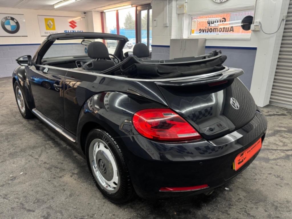 Used Volkswagen Beetle 2015 for sale - 77357511: Photo 5