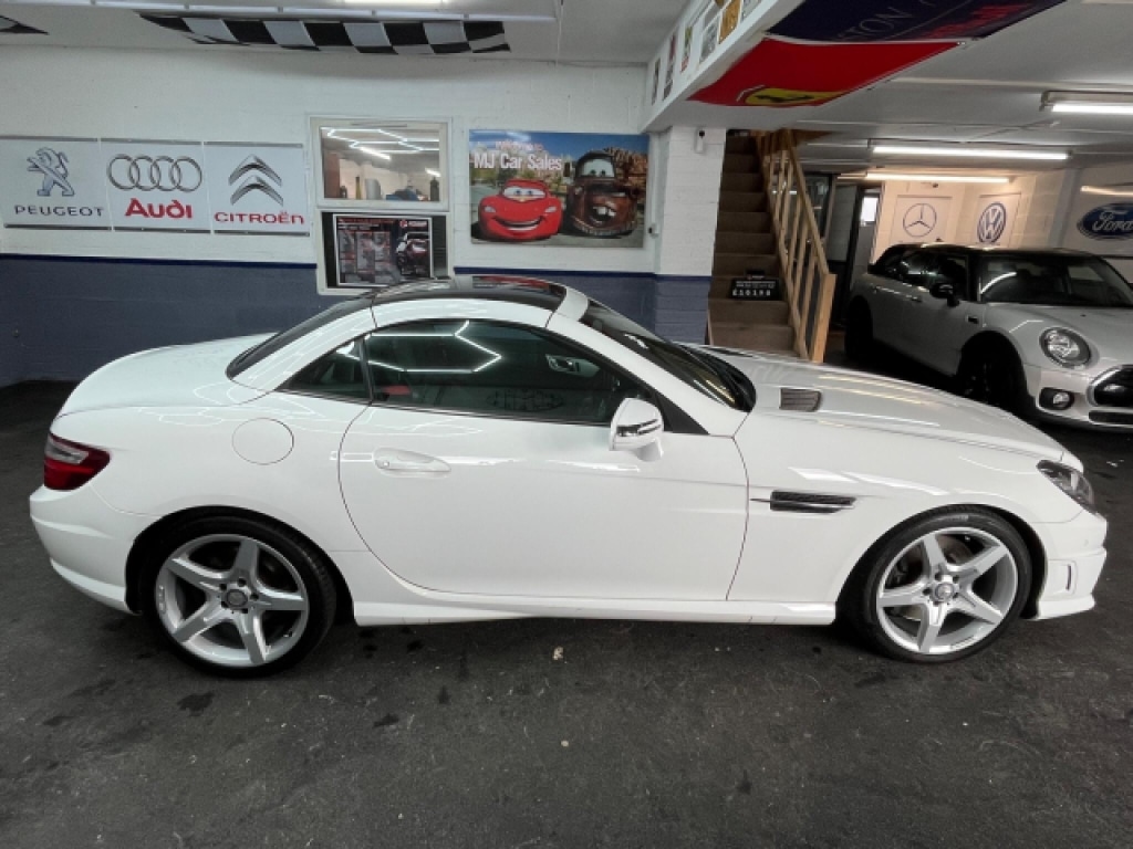 Used Mercedes-Benz SLK 2014 for sale - 76436163: Photo 13