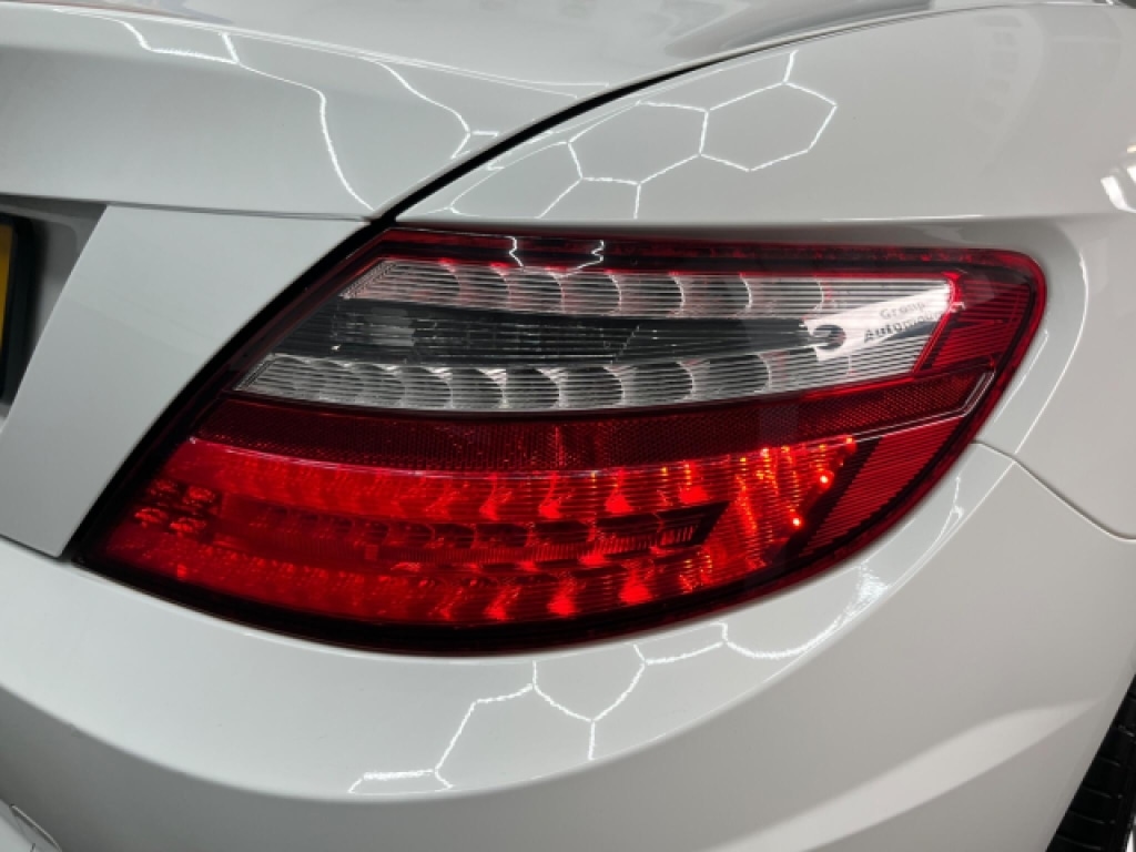 Used Mercedes-Benz SLK 2014 for sale - 76436163: Photo 20