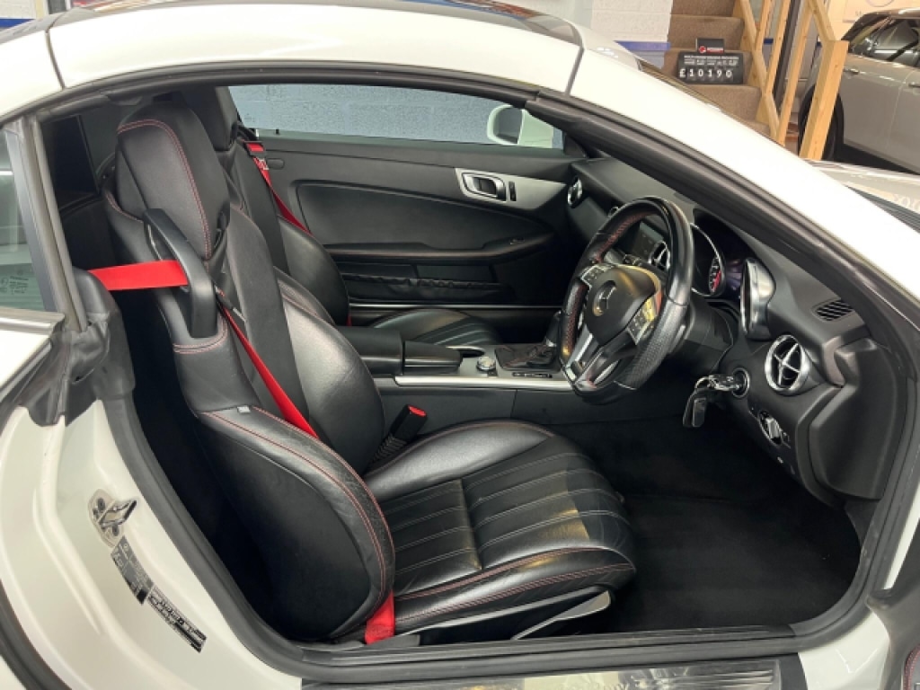 Used Mercedes-Benz SLK 2014 for sale - 76436163: Photo 22