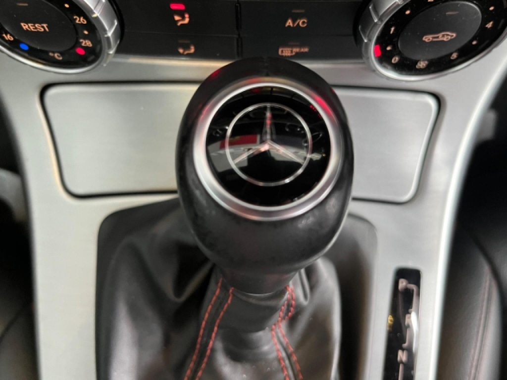 Used Mercedes-Benz SLK 2014 for sale - 76436163: Photo 35