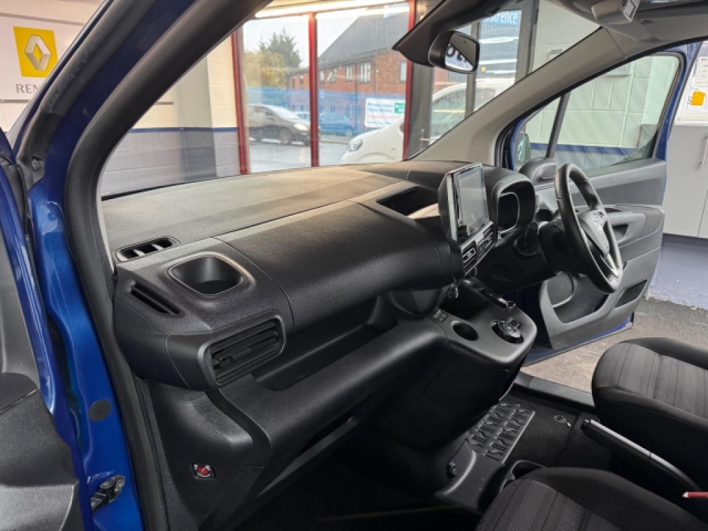 Used Vauxhall Combo Life 2020 for sale - 76548033: Photo 38