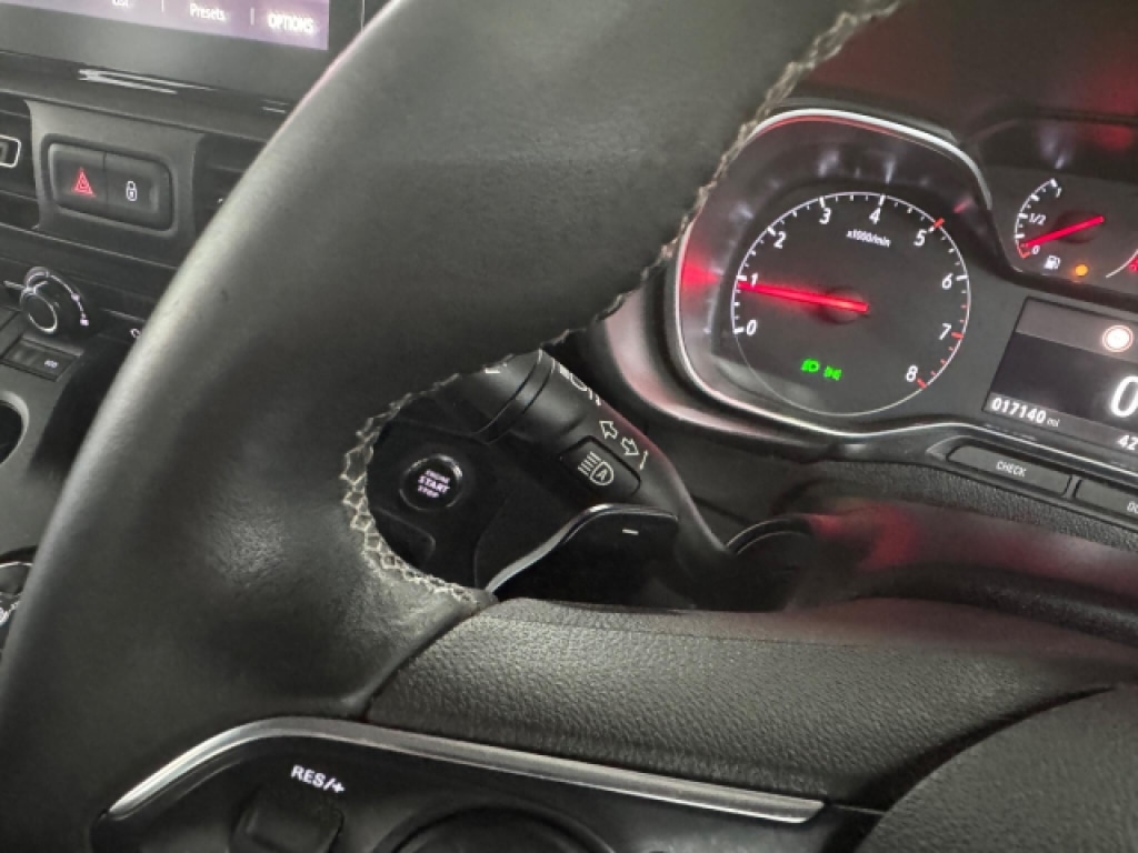 Used Vauxhall Combo Life 2020 for sale - 76548033: Photo 41