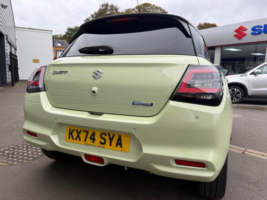 Used Suzuki Swift 2024 for sale - 76312822: Photo 5