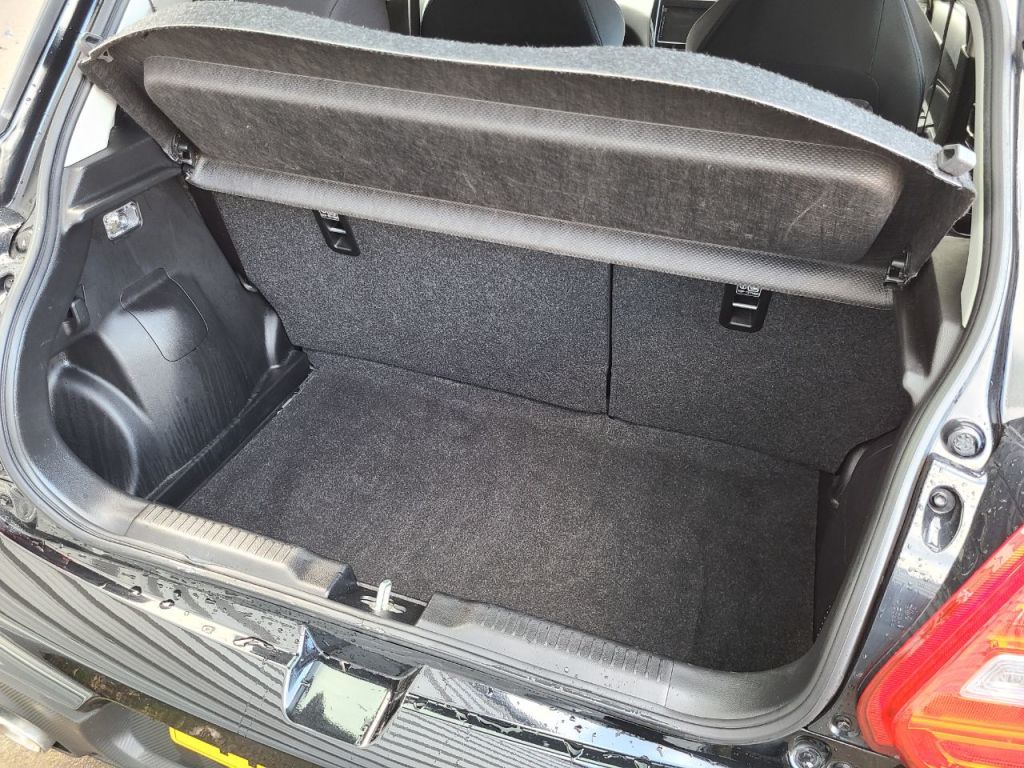 Used Suzuki Swift 2019 for sale - 77878763: Photo 9