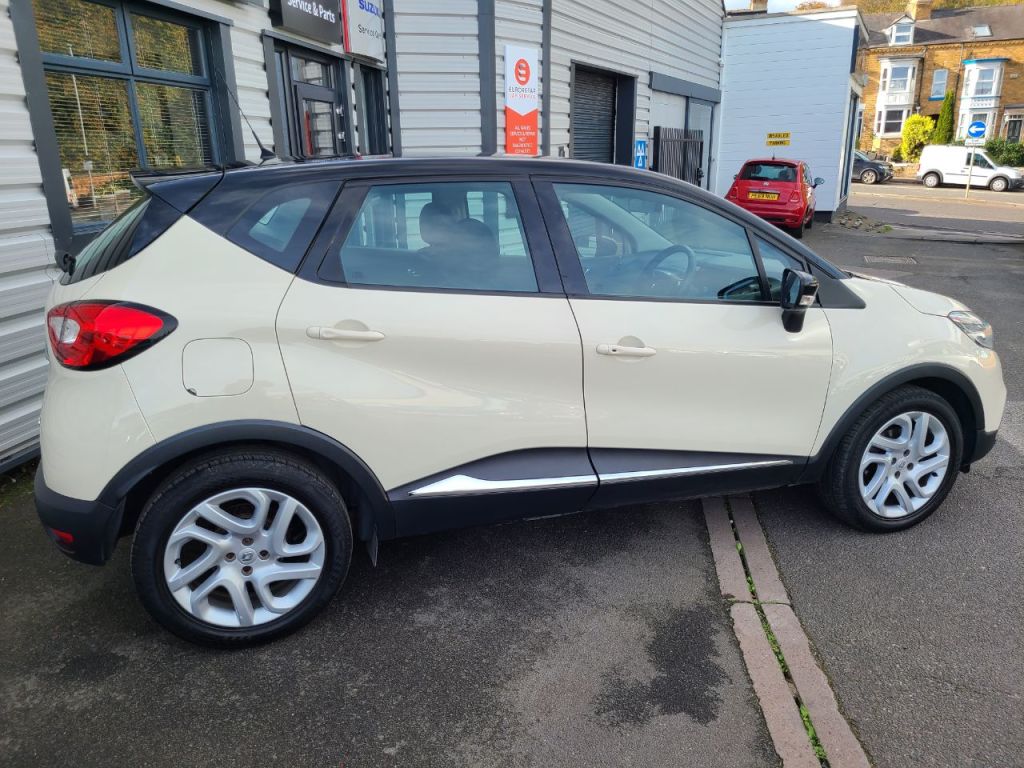 Used Renault Captur 2016 for sale - 76367134: Photo 12