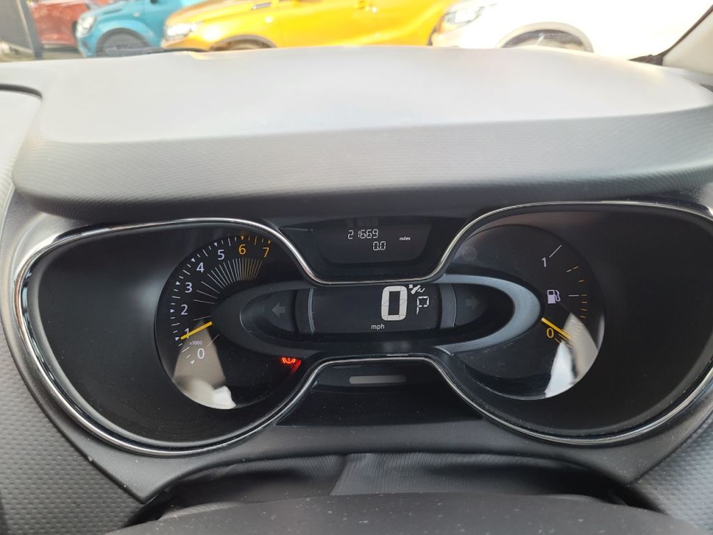 Used Renault Captur 2016 for sale - 76367134: Photo 15