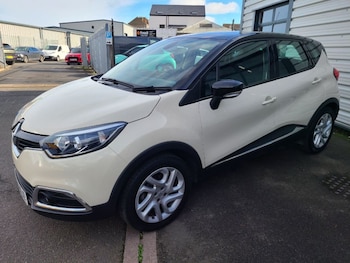 Used Renault Captur 2016 for sale - 76367134: Photo