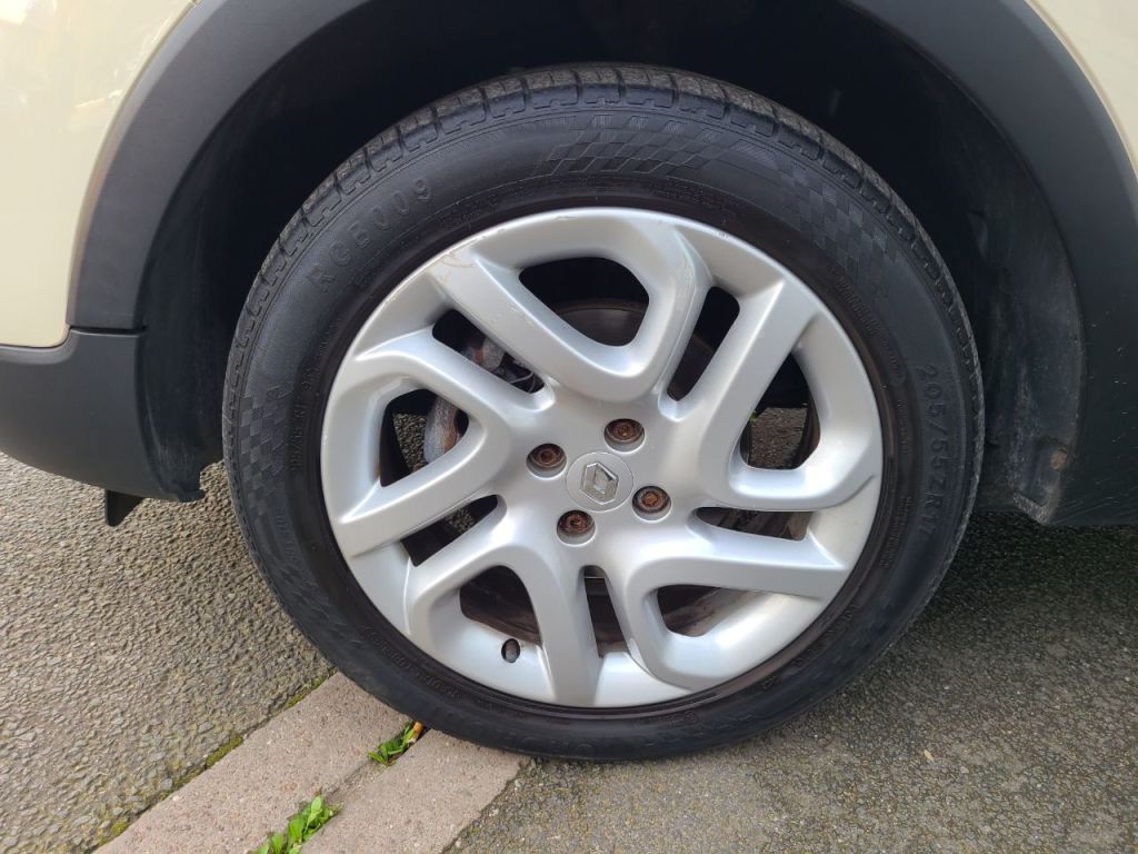 Used Renault Captur 2016 for sale - 76367134: Photo 5