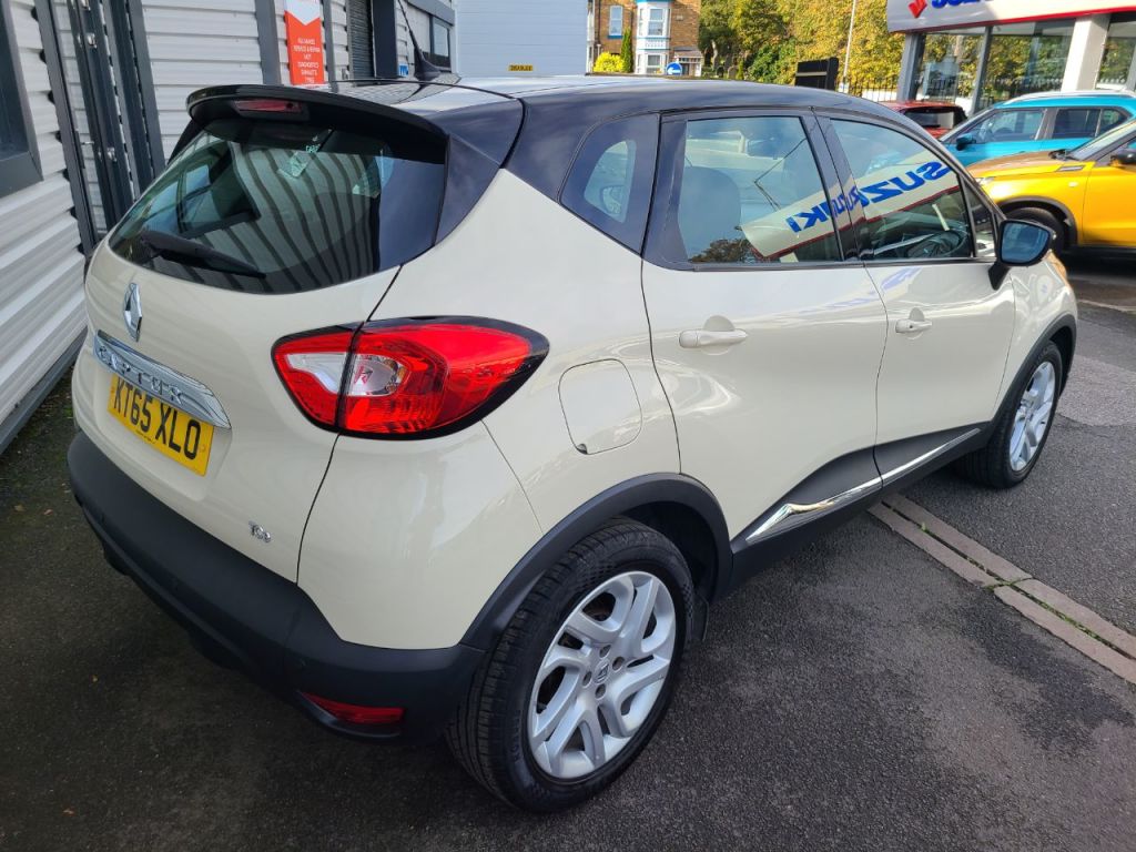 Used Renault Captur 2016 for sale - 76367134: Photo 8