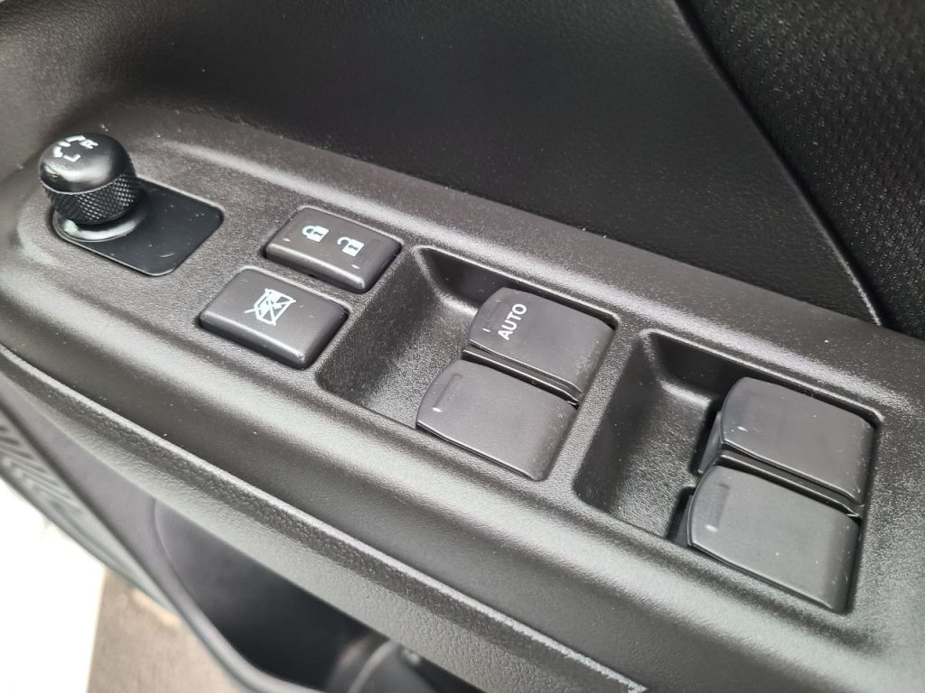 Used Suzuki Swift 2024 for sale - 77421348: Photo 12