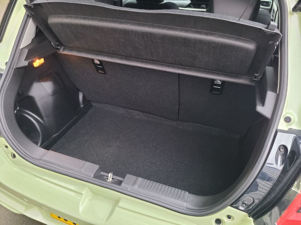 Used Suzuki Swift 2024 for sale - 77421366: Photo 10