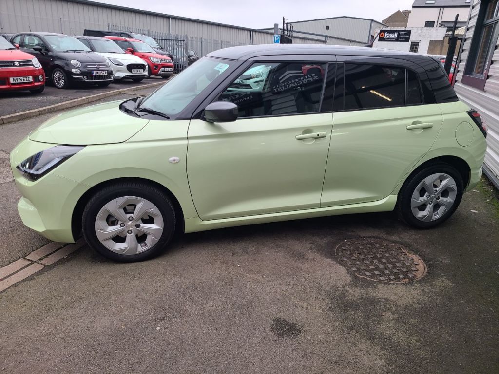 Used Suzuki Swift 2024 for sale - 77421366: Photo 4