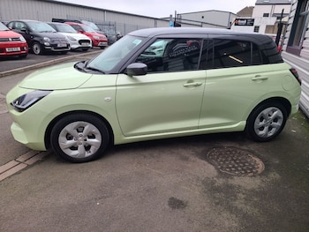 Used Suzuki Swift 2024 for sale - 77421366: Photo