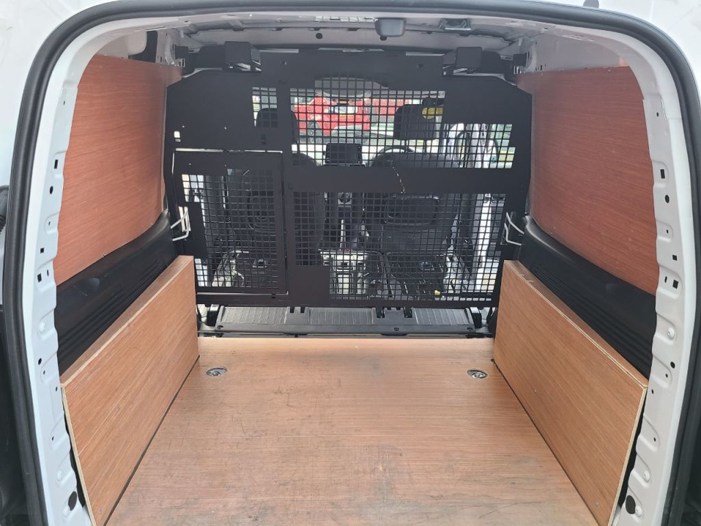 Used Citroen Berlingo 2023 for sale - 77703351: Photo 12