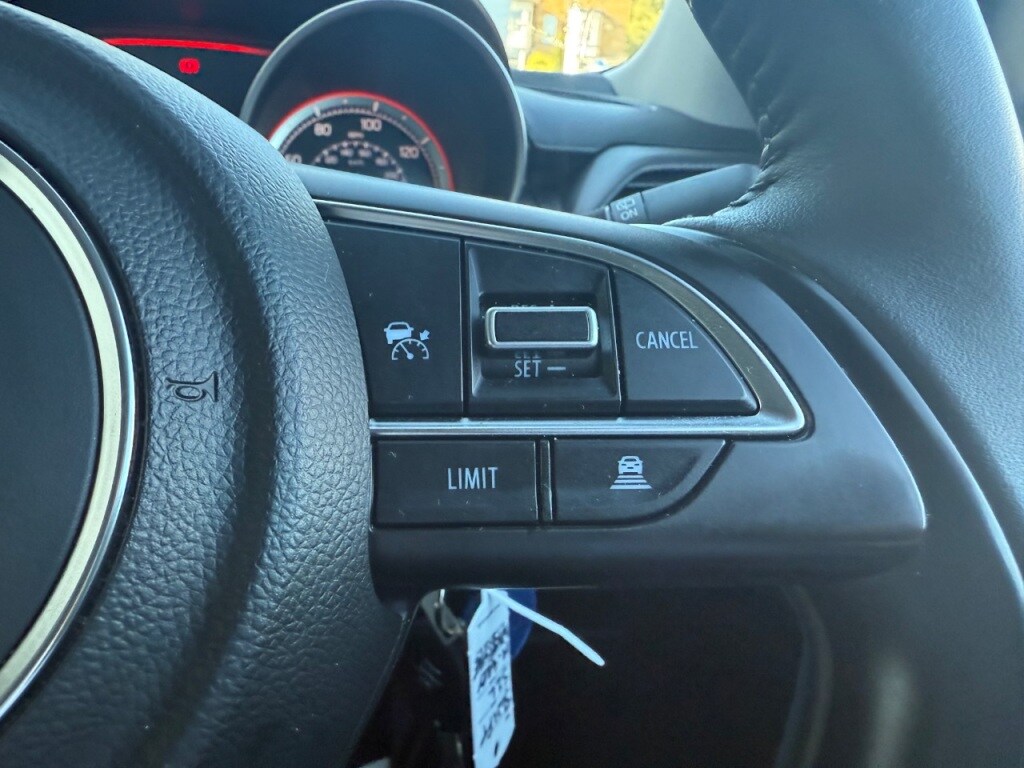 Used Suzuki Swift 2023 for sale - 76345071: Photo 15