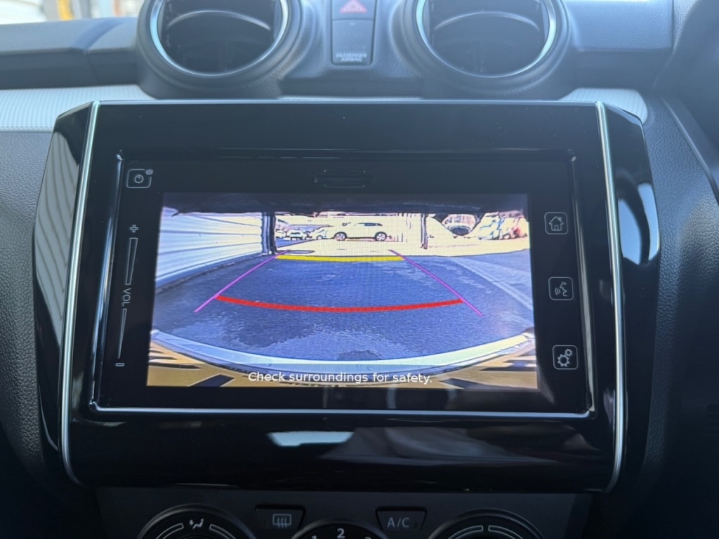 Used Suzuki Swift 2023 for sale - 76345071: Photo 17