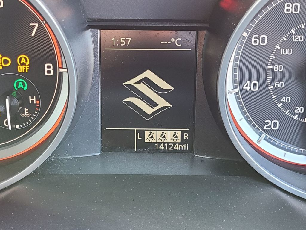 Used Suzuki Swift 2022 for sale - 78110076: Photo 14