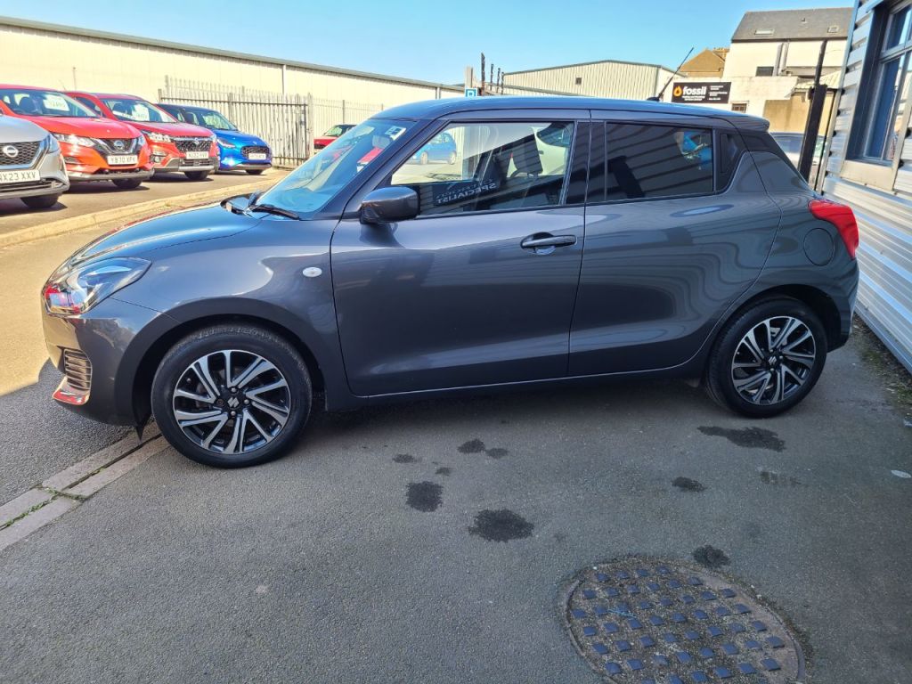 Used Suzuki Swift 2022 for sale - 78110076: Photo 4