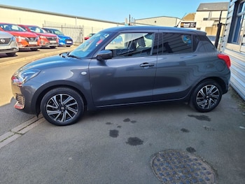 Used Suzuki Swift 2022 for sale - 78110076: Photo