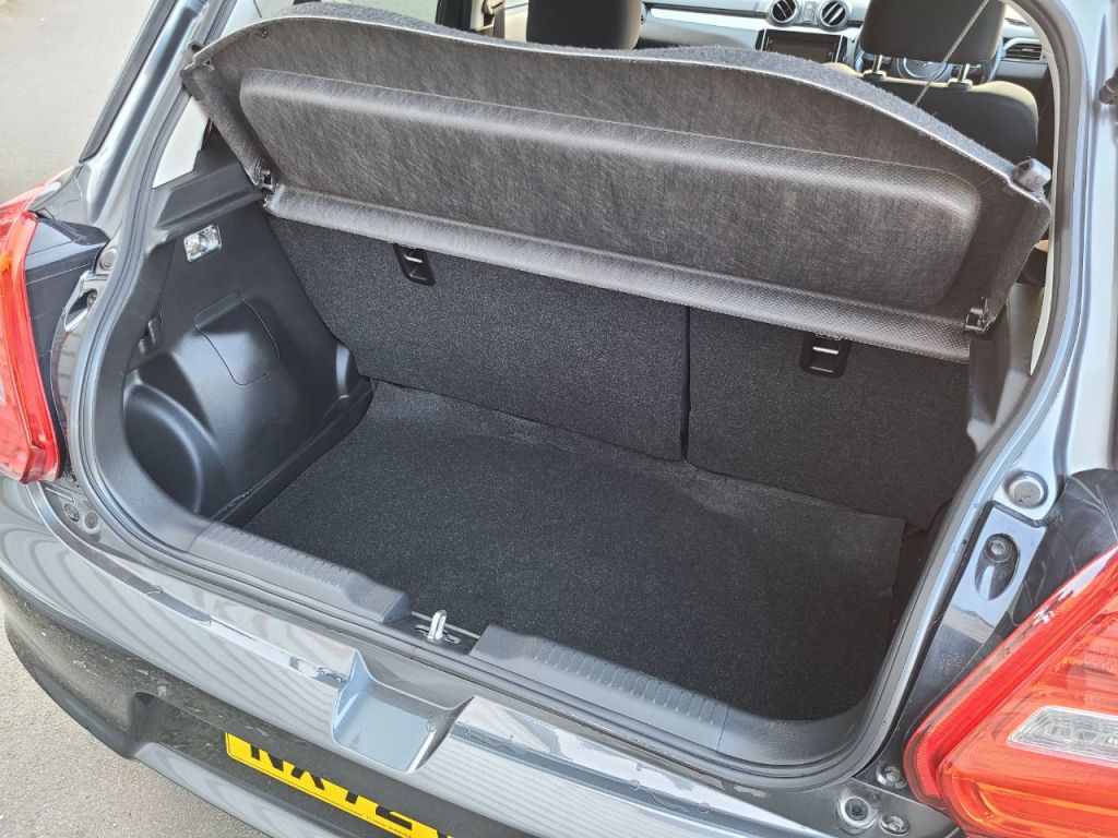 Used Suzuki Swift 2022 for sale - 78110076: Photo 9