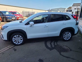 Used Suzuki SX4 S-Cross 2023 for sale - 77747490: Photo