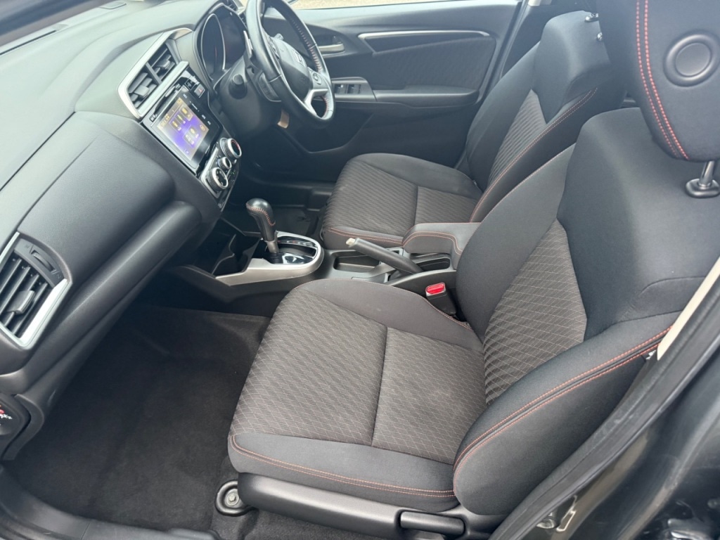 Used Honda Jazz 2018 for sale - 76495679: Photo 19