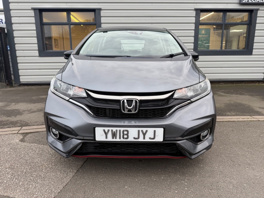 Used Honda Jazz 2018 for sale - 76495679: Photo 2