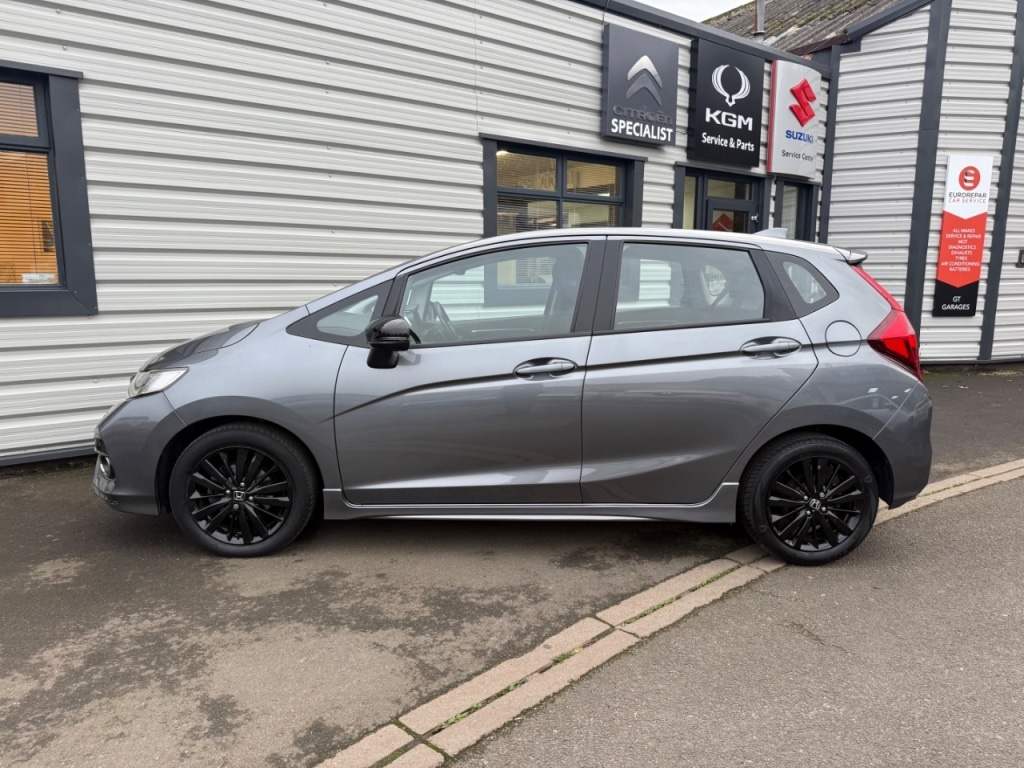 Used Honda Jazz 2018 for sale - 76495679: Photo 6