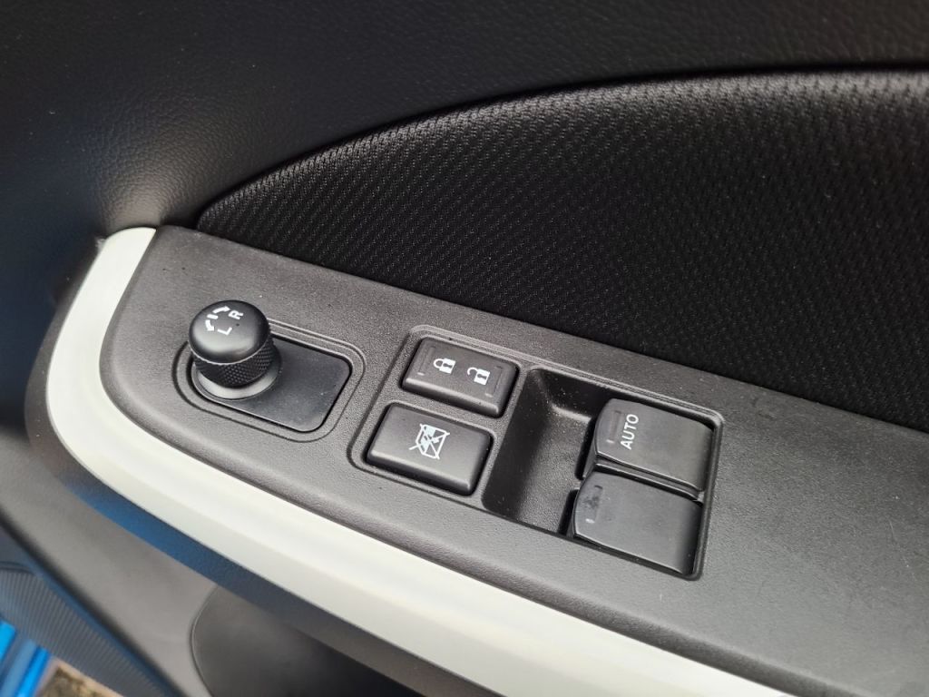 Used Suzuki Swift 2023 for sale - 77034357: Photo 12